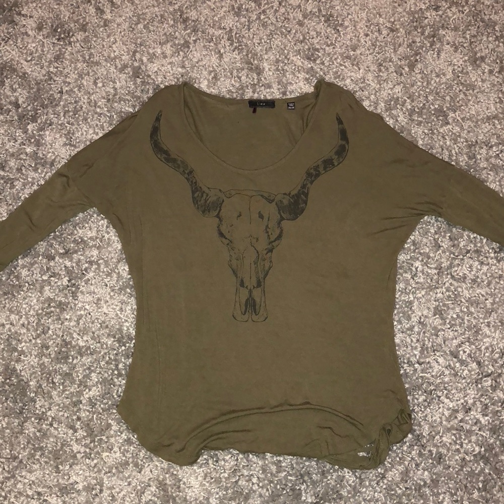 Half-sleeve Skull T-shirt